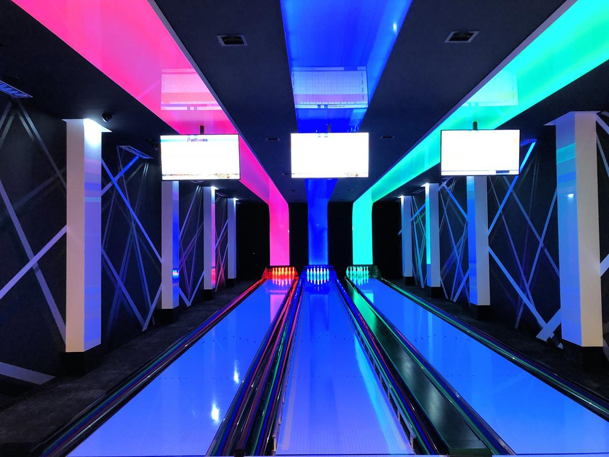 Grand Stasinda Bal Sylwestrowy Animacje Impreza Integracyjna Dwa Posilki Bogaty Bufet Baseny Kregielnia Grota Sauny Squash Silownia Place Zabaw Widoki 1000Mnpm بوكافينا تترايسكا المظهر الخارجي الصورة